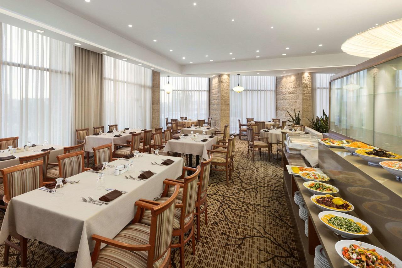 Ramada Jerusalem Hotel Eksteriør bilde